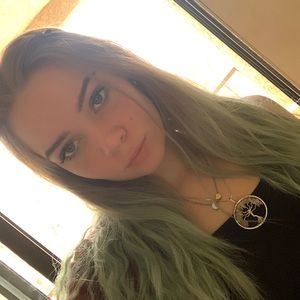 Meet your Posher, Trinity